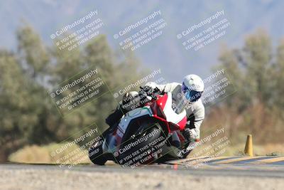 media/Oct-13-2025-Moto Forza (Mon) [[a66d839500]]/2-A Group/Session 4 Turn 7/